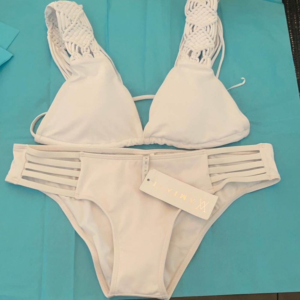 Amiani Bikini